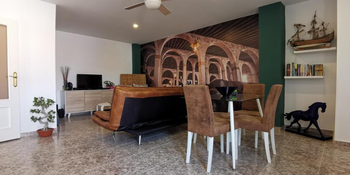 アリカンテAmazing Penthouse With Views To The Castleアパートメント エクステリア 写真