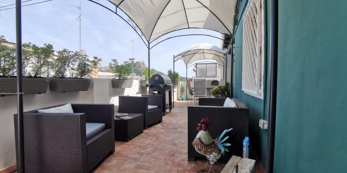 アリカンテAmazing Penthouse With Views To The Castleアパートメント エクステリア 写真